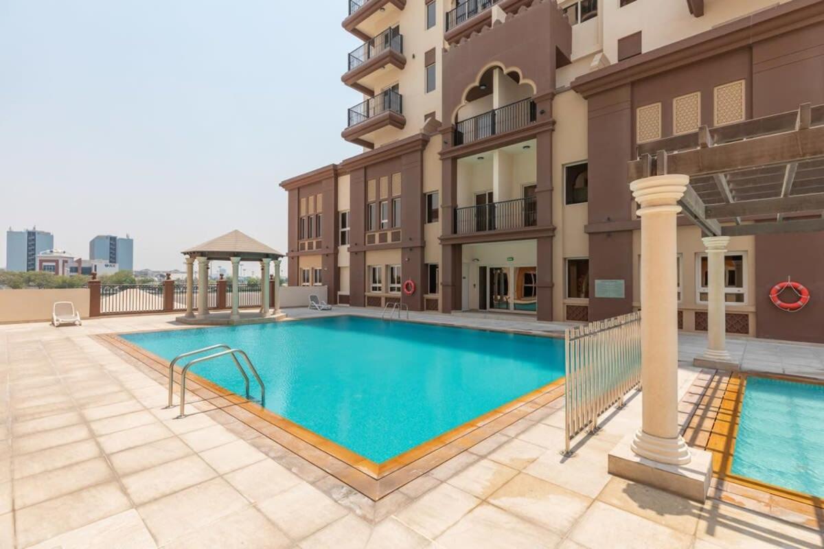 Frank Porter - Canal Residence Dubaï Extérieur photo